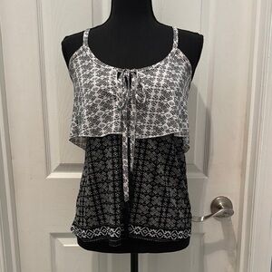 Rue21 Black and White Camisole Top